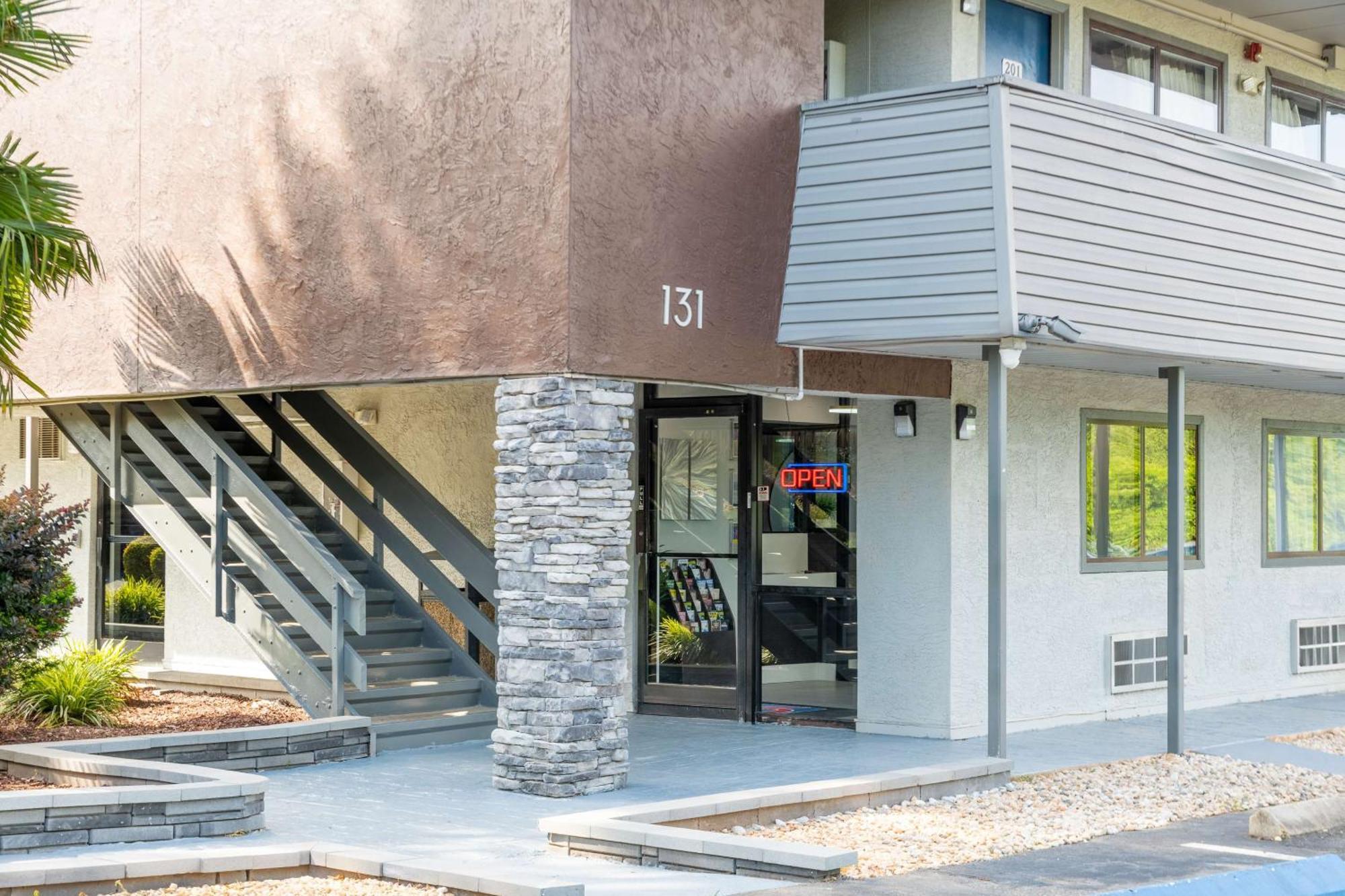 Motel 6-Charlotte, Nc - Coliseum Exterior photo